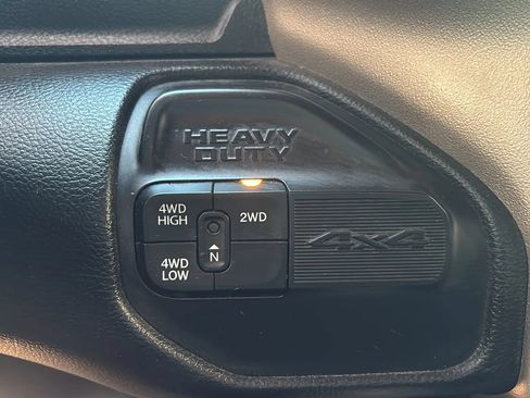 Used 2019 RAM 2500 Laramie AWD/4WD image 25