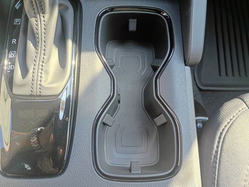 New 2026 Nissan Frontier SV w/ Tow Package image 17