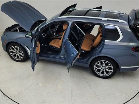 Used 2026 BMW X7 xDrive40i image 89