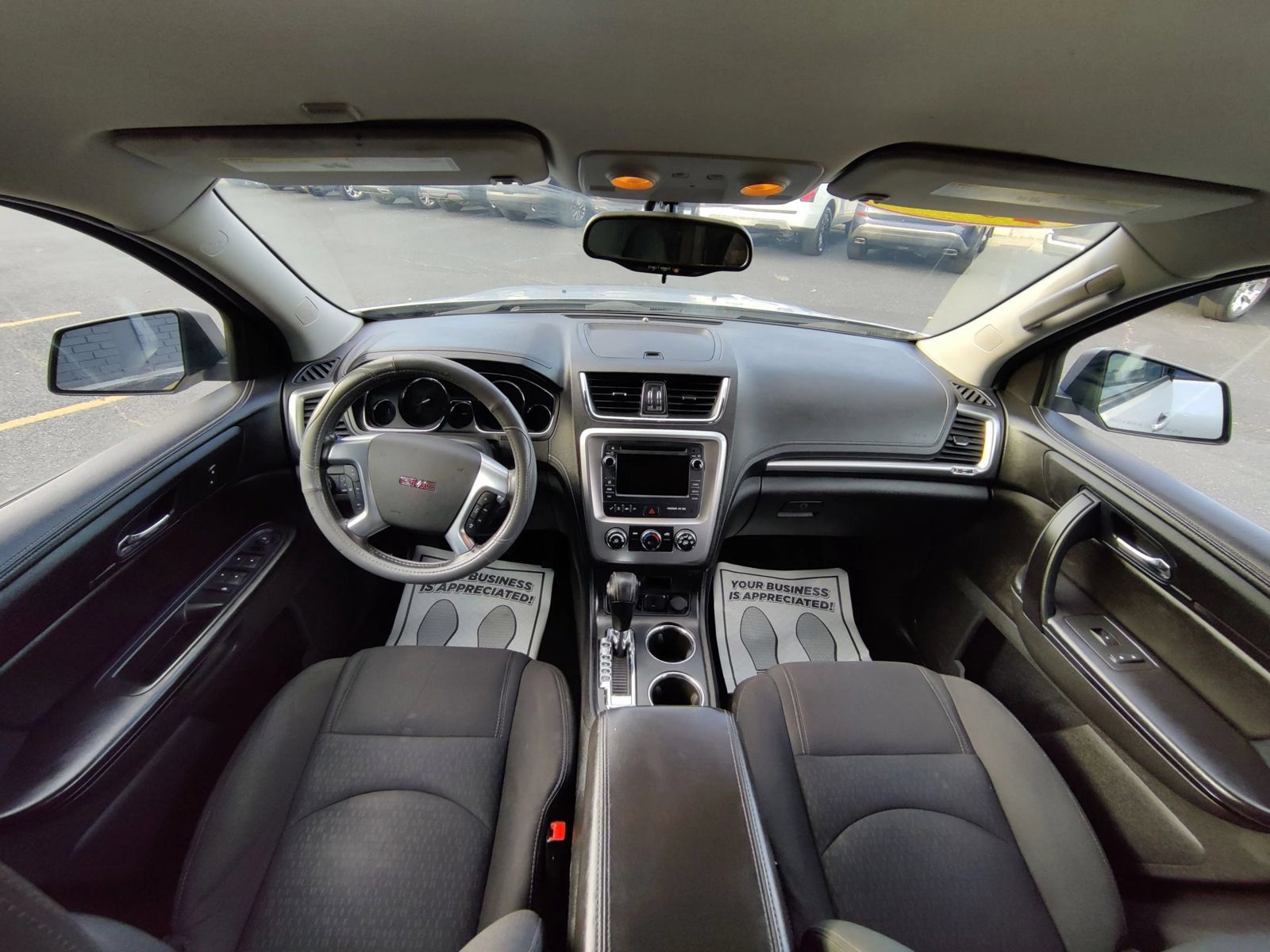 Used 2016 GMC Acadia SLE FWD image 18