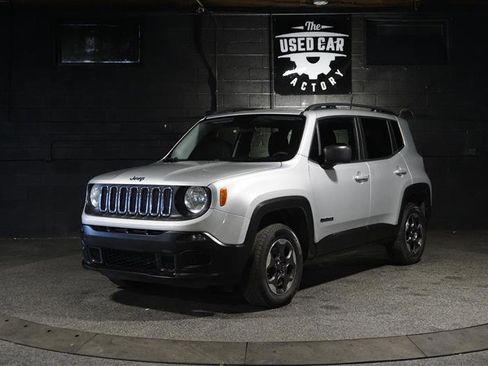 Used 2016 Jeep Renegade Sport w/ Power & Air Group image 1