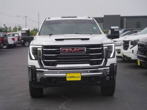 Used 2025 GMC Sierra 2500 SLT w/ SLT Convenience Package AWD/4WD image 3