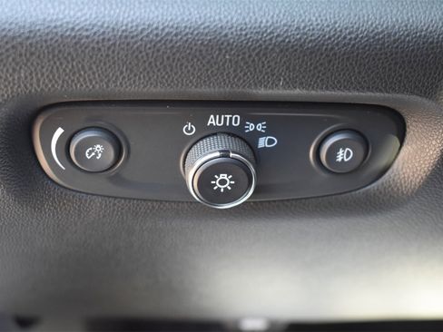Used 2021 Chevrolet Traverse RS w/ LPO, Floor Liner Package image 32