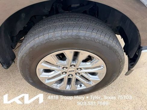 Used 2024 Ford F150 Lariat w/ Bed Utility Package AWD/4WD image 18