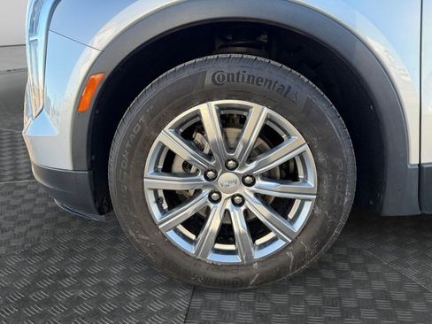 Used 2020 Cadillac XT4 Premium Luxury image 14