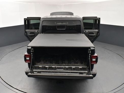 Used 2024 Jeep Gladiator Sport image 29