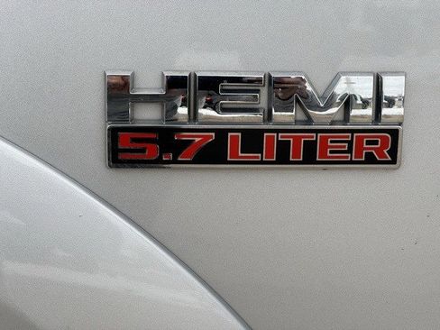 Used 2018 RAM 1500 Laramie image 34