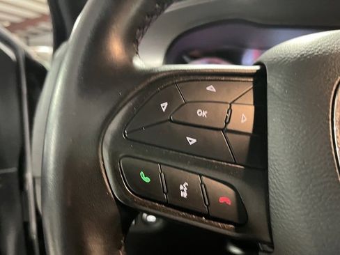 Used 2023 Dodge Charger SXT image 22