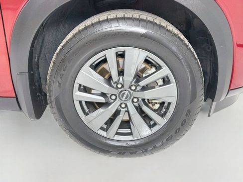 Used 2024 Nissan Pathfinder SV w/ SV Premium Package AWD/4WD image 34