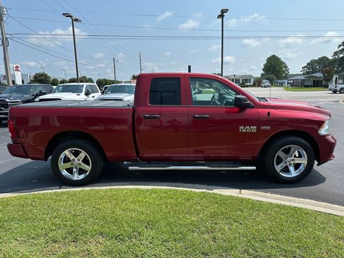 Used 2015 RAM 1500 Express RWD image 4