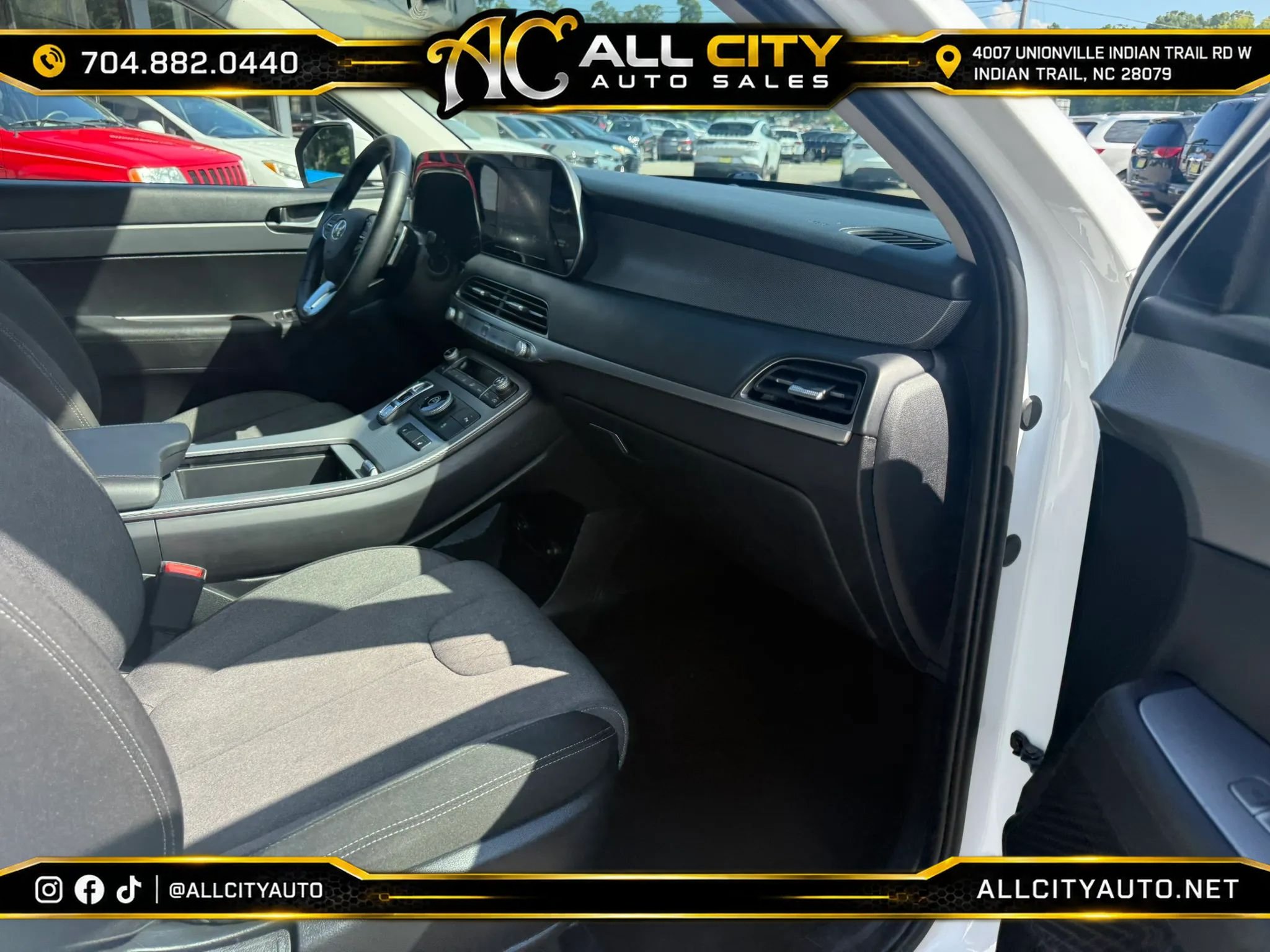 Used 2021 Hyundai Palisade SEL w/ Convenience Package FWD image 22