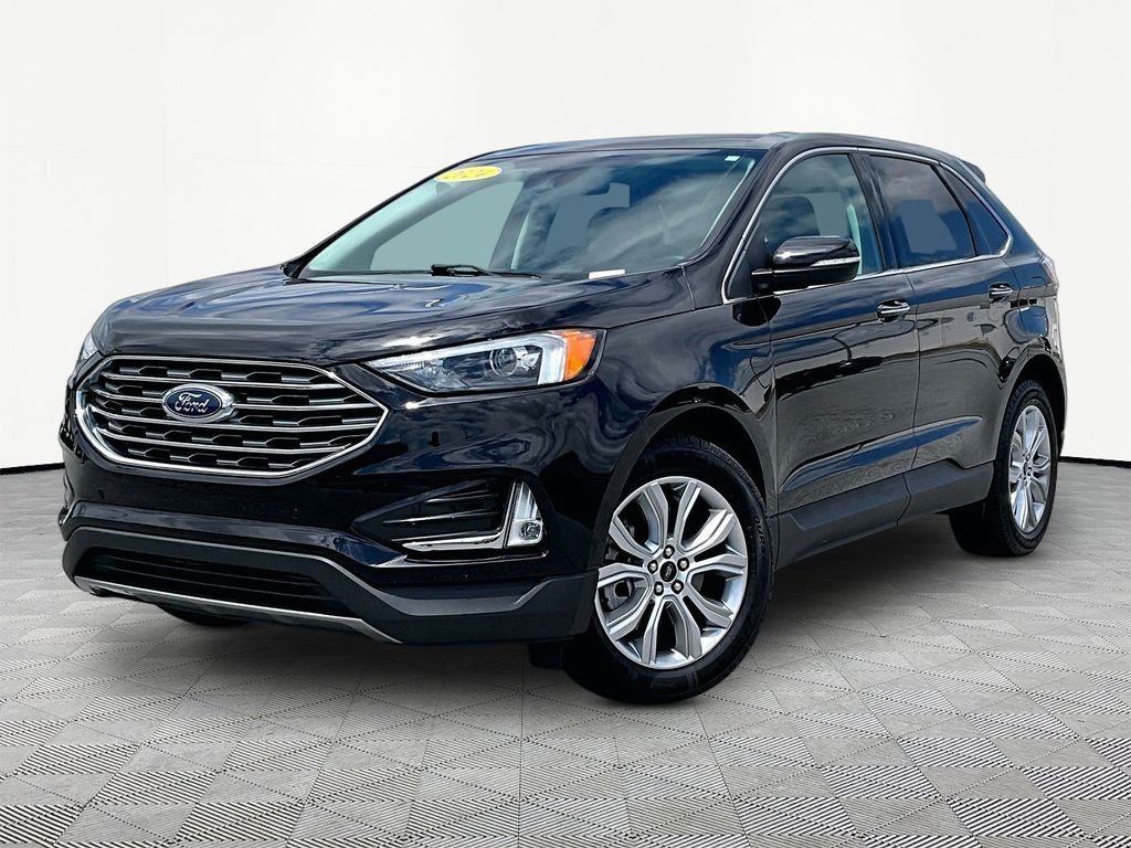 Used 2024 Ford Edge Titanium AWD/4WD image 3