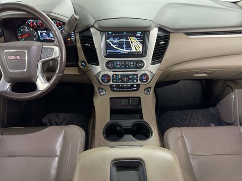 Used 2019 GMC Yukon XL SLT w/ Open Road Package image 26
