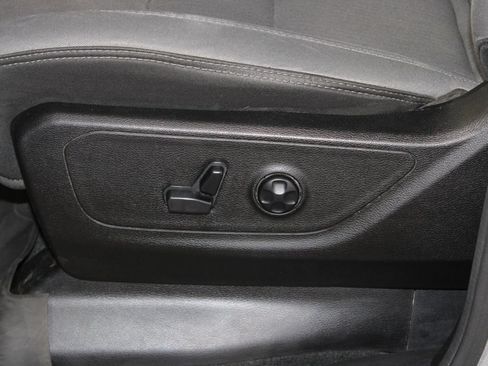 Used 2020 RAM 1500 Big Horn AWD/4WD image 21