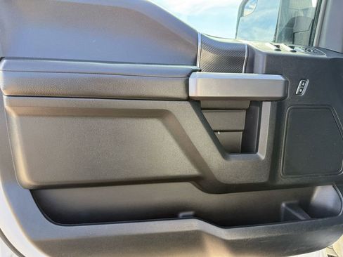 Used 2019 Ford F150 XLT w/ Equipment Group 301A Mid image 12