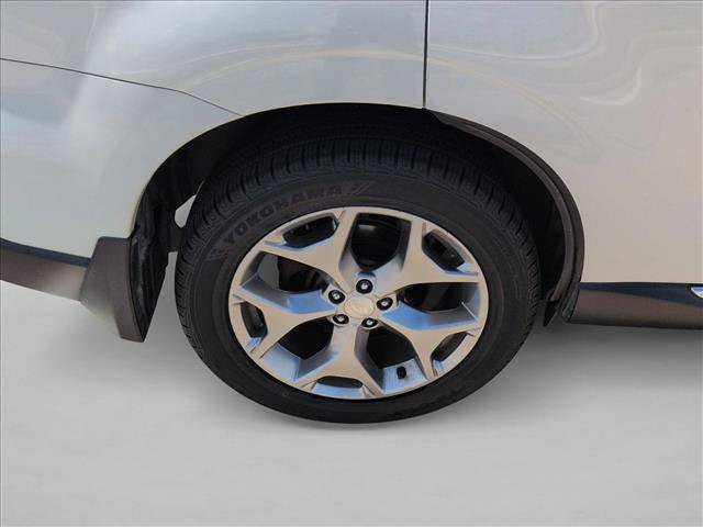 Used 2016 Subaru Forester 2.5i Touring w/ Eyesight & Navigation System AWD/4WD image 23