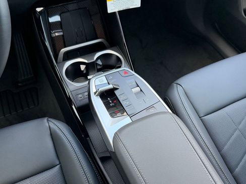 Used 2026 BMW X1 xDrive28i w/ Technology Package image 26