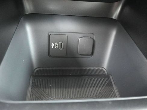 New 2026 Ford Explorer Active w/ Active Comfort Package RWD image 29