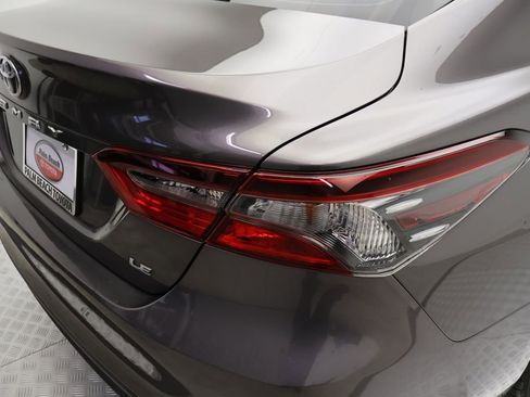 Used 2023 Toyota Camry LE image 9