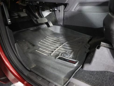 Used 2016 Ford F250 Lariat w/ Chrome Package image 34