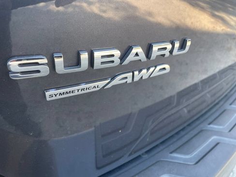 Used 2024 Subaru Forester Limited w/ Convenience Package AWD/4WD image 12
