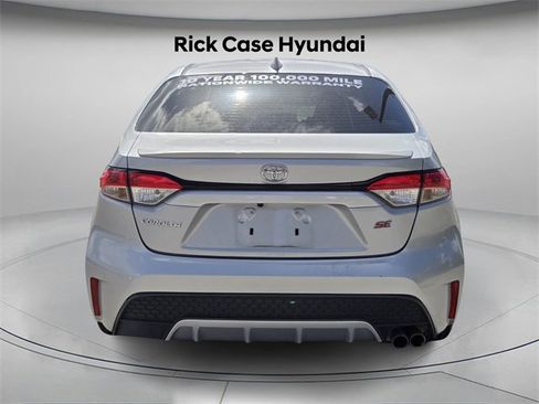 Used 2022 Toyota Corolla SE image 5