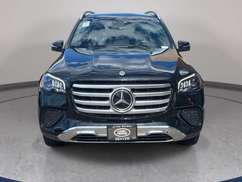 Used 2025 Mercedes-Benz GLS 450 4MATIC image 3