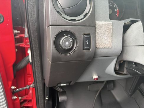 Used 2015 Ford F350 XL w/ Power Equipment Group AWD/4WD image 19
