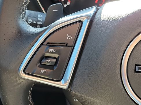 Used 2023 Chevrolet Camaro SS RWD image 26