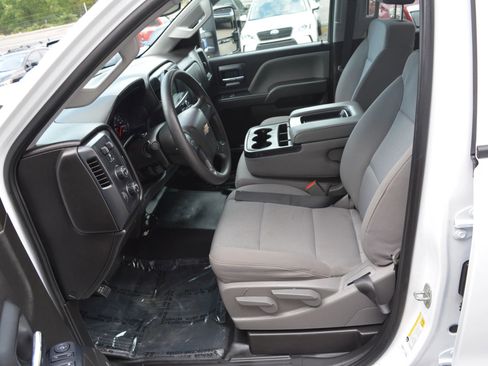 Used 2018 Chevrolet Silverado 3500 W/T image 12