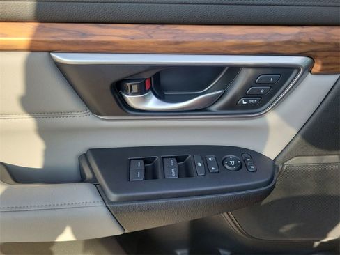 Used 2021 Honda CR-V Touring image 13