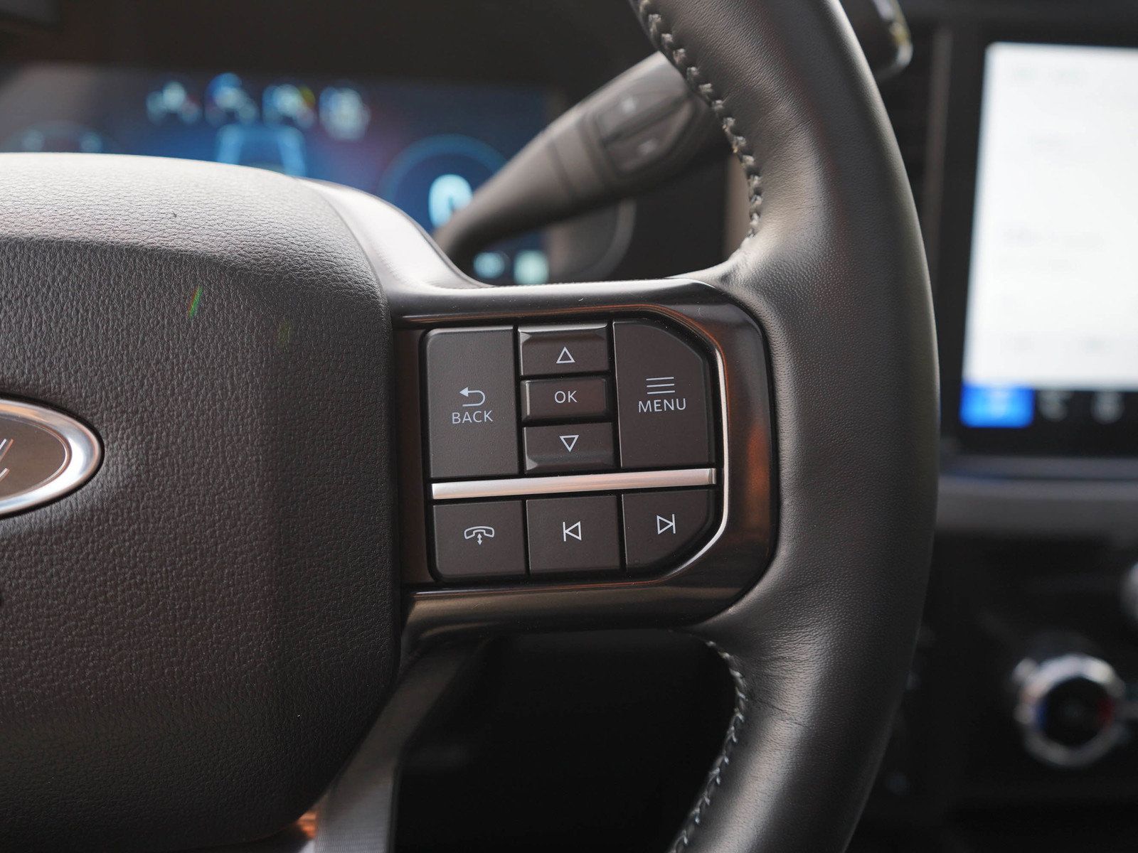 Used 2026 Ford F250 Platinum AWD/4WD image 26