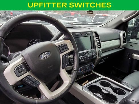 Used 2019 Ford F250 Lariat w/ Lariat Ultimate Package image 16