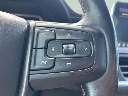 Used 2021 GMC Yukon XL AT4 w/ AT4 Premium Package image 27