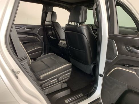 Used 2021 Cadillac Escalade Sport w/ Driver Assist Tech Package image 43