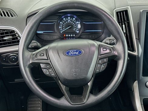 Used 2023 Ford Edge SEL image 18