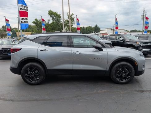 Used 2023 Chevrolet Blazer LT w/ Convenience Package AWD/4WD image 6