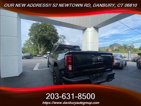 Used 2020 GMC Sierra 1500 Elevation w/ Elevation Value Package AWD/4WD image 9