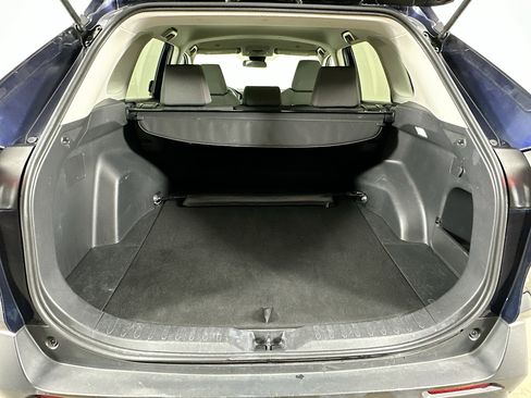 Used 2024 Toyota RAV4 XLE image 28