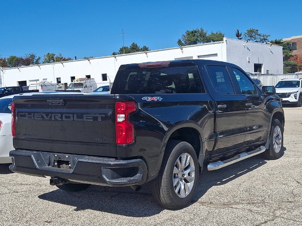 Certified 2023 Chevrolet Silverado 1500 Custom w/ LPO, Dark Essentials Package AWD/4WD image 7