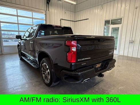 Used 2022 Chevrolet Silverado 1500 High Country w/ Max Trailering Package AWD/4WD image 4
