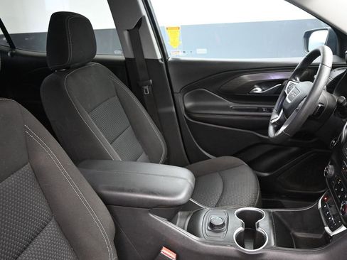 Used 2022 GMC Terrain SLE image 14