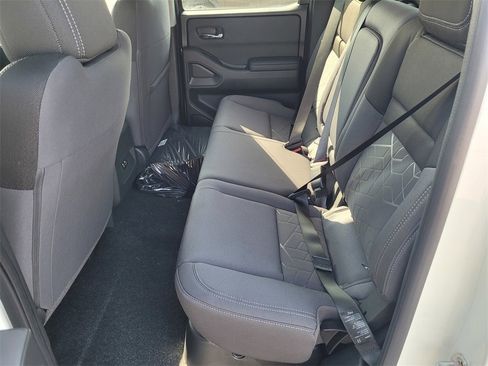 New 2026 Nissan Frontier SV w/ Tow Package image 6