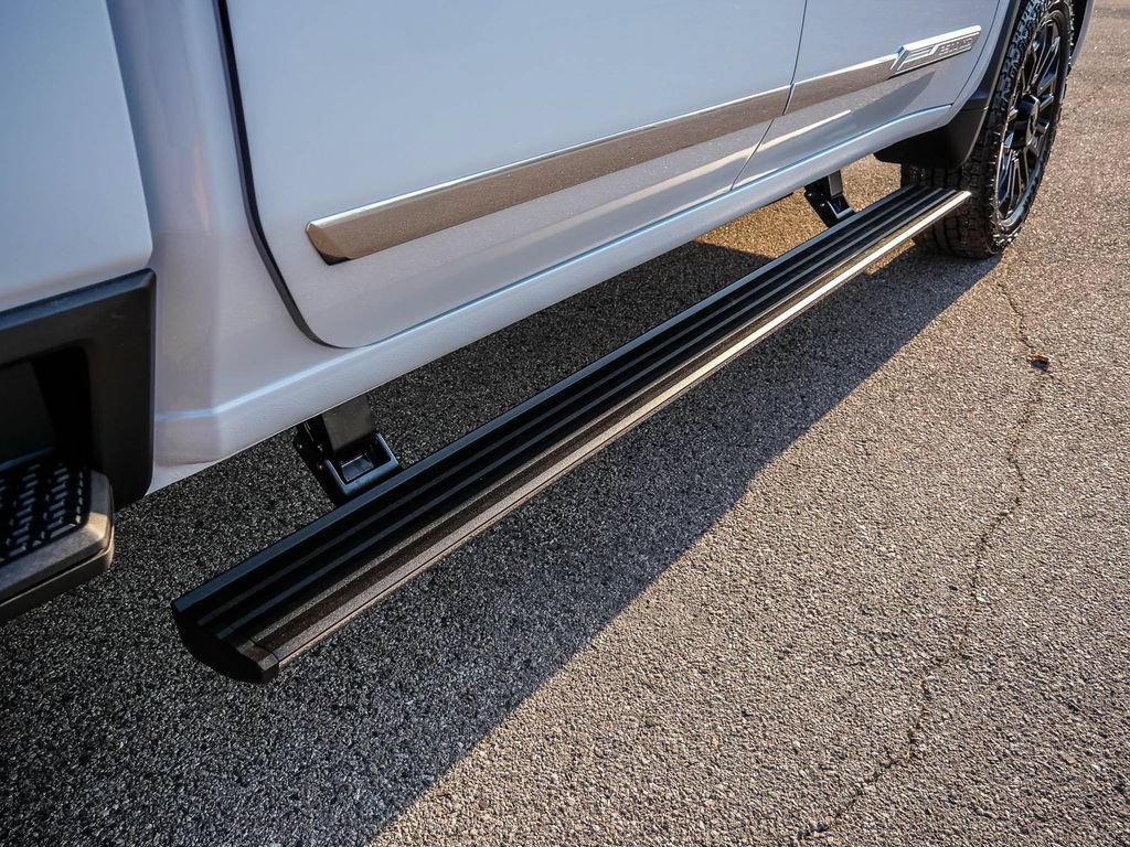 New 2026 Chevrolet Silverado 2500 High Country w/ High Country Premium Package AWD/4WD image 14