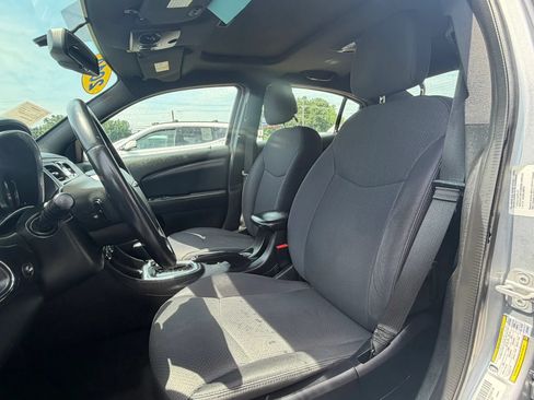 Used 2014 Chrysler 200 Touring w/ 200 S Group FWD image 10
