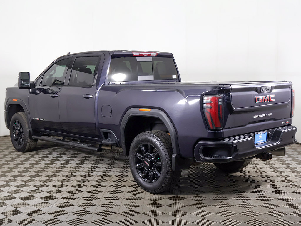 Used 2024 GMC Sierra 2500 AT4 w/ Technology Package AWD/4WD image 14