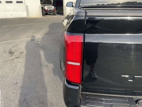 Used 2024 Toyota Tacoma SR5 image 19