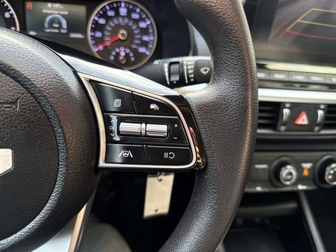 Used 2024 Kia Forte LXS image 26