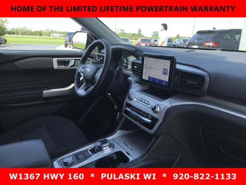 Used 2024 Ford Explorer XLT w/ Class IV Trailer Tow Package AWD/4WD image 5