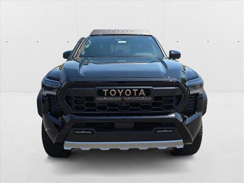 New 2025 Toyota Tacoma 4x4 Double Cab Hybrid image 6